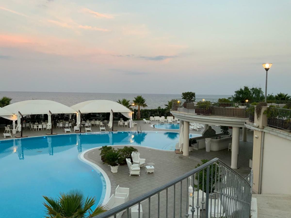 Grand Hotel Balestrieri Torre Melissa Luaran gambar