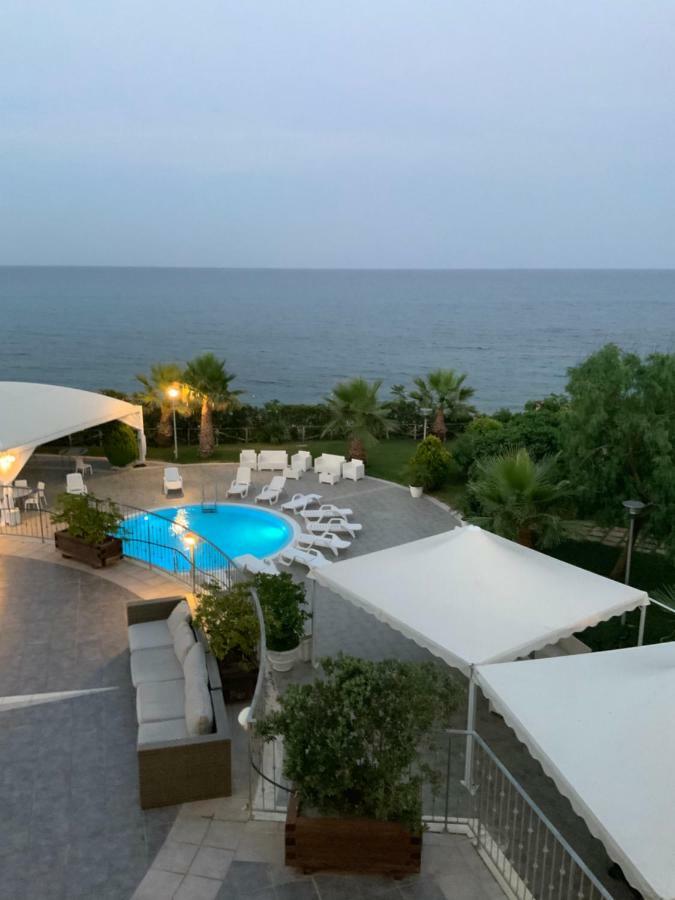 Grand Hotel Balestrieri Torre Melissa Luaran gambar