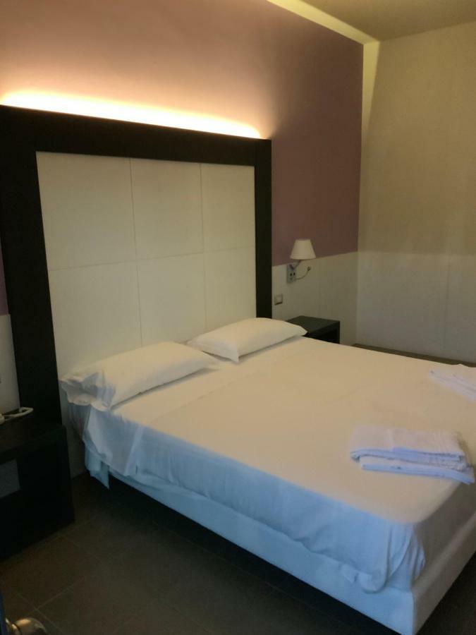 Grand Hotel Balestrieri Torre Melissa Luaran gambar