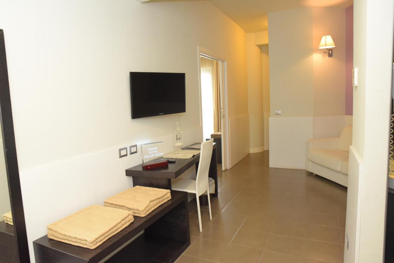 Grand Hotel Balestrieri Torre Melissa Luaran gambar
